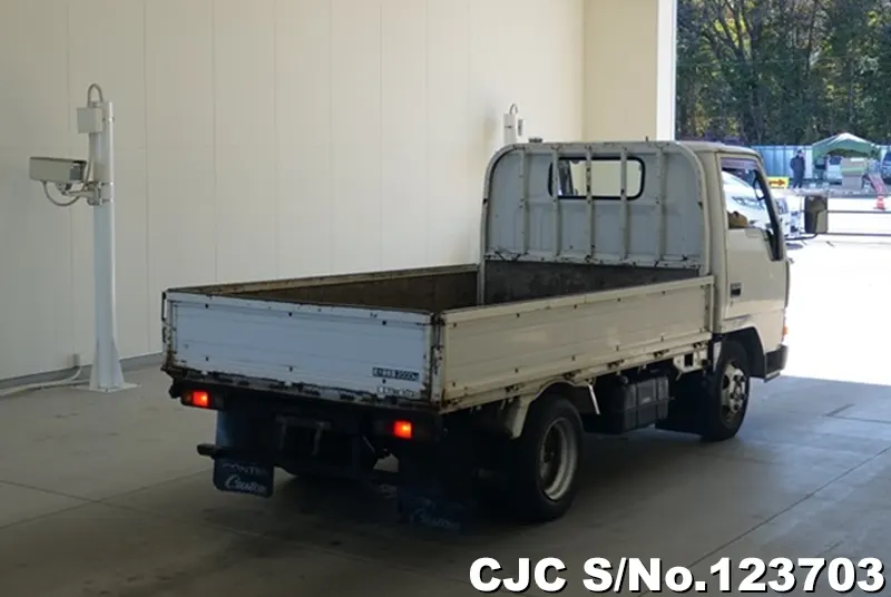 1992 Mitsubishi / Canter Stock No. 123703