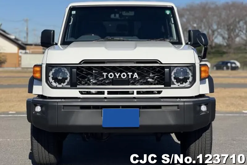 2024 Toyota / Land Cruiser Stock No. 123710