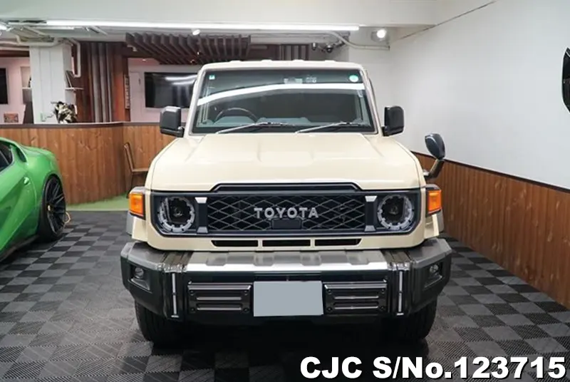 2024 Toyota / Land Cruiser Stock No. 123715