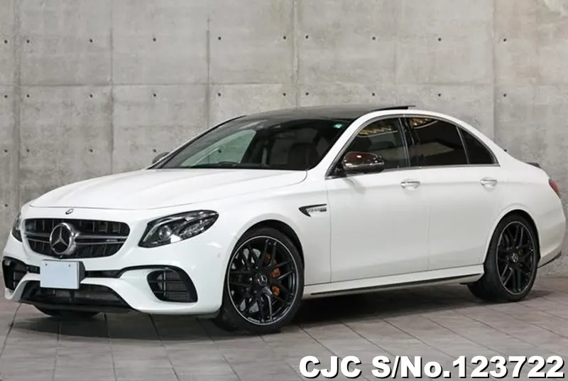 2017 Mercedes Benz / E Class Stock No. 123722