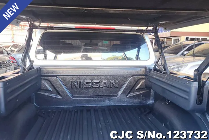 2017 Nissan / Navara Stock No. 123732