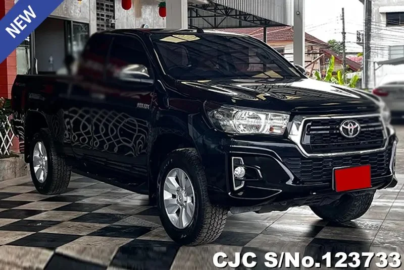 2018 Toyota / Hilux / Revo Stock No. 123733