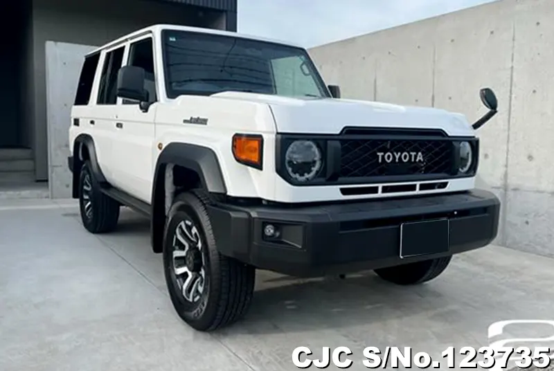 2024 Toyota / Land Cruiser Stock No. 123735