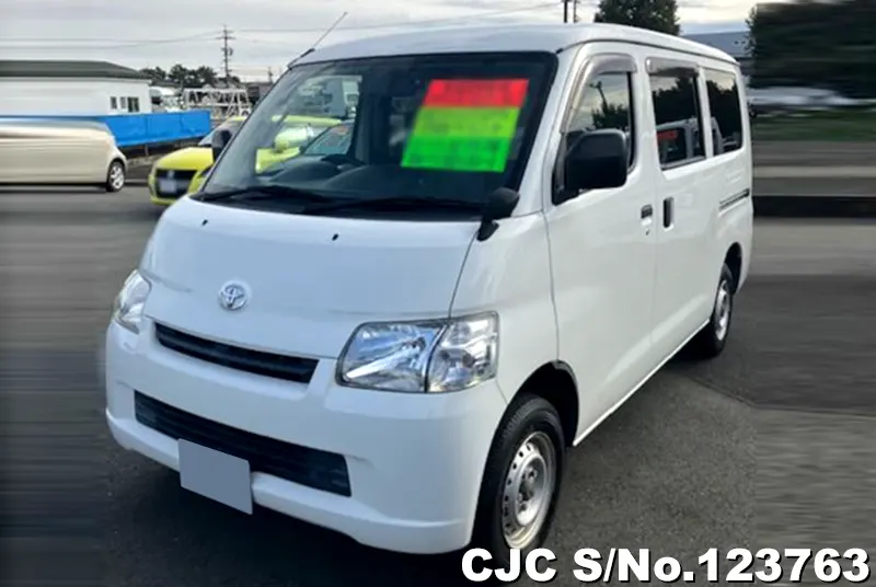 2017 Toyota / Townace Stock No. 123763