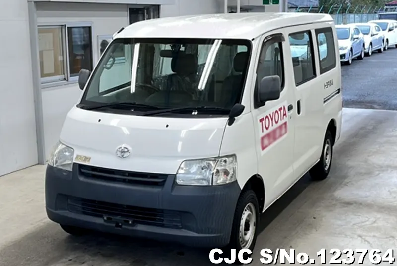 2015 Toyota / Townace Stock No. 123764