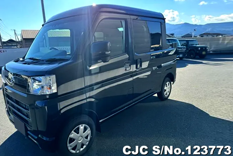 2024 Daihatsu / Hijet Stock No. 123773