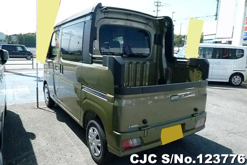 2023 Daihatsu / Hijet Stock No. 123776