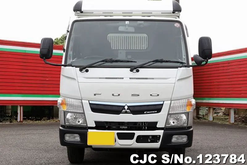 2021 Mitsubishi / Canter Stock No. 123784