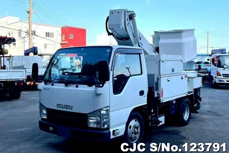 2018 Isuzu / Elf Stock No. 123791