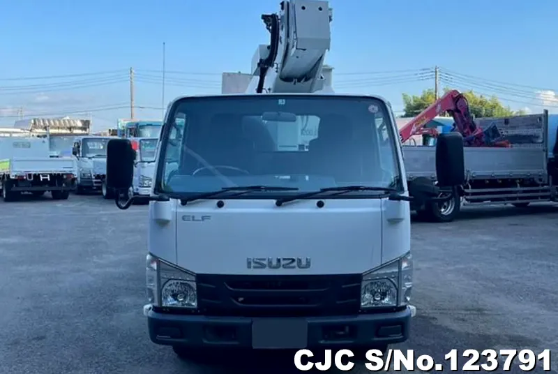 2018 Isuzu / Elf Stock No. 123791