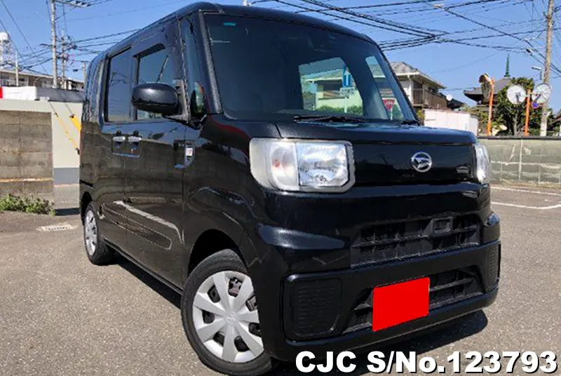 2017 Daihatsu / Hijet Stock No. 123793