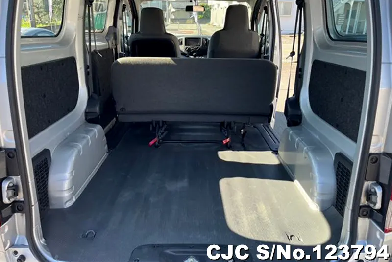 2017 Nissan / NV200 Stock No. 123794