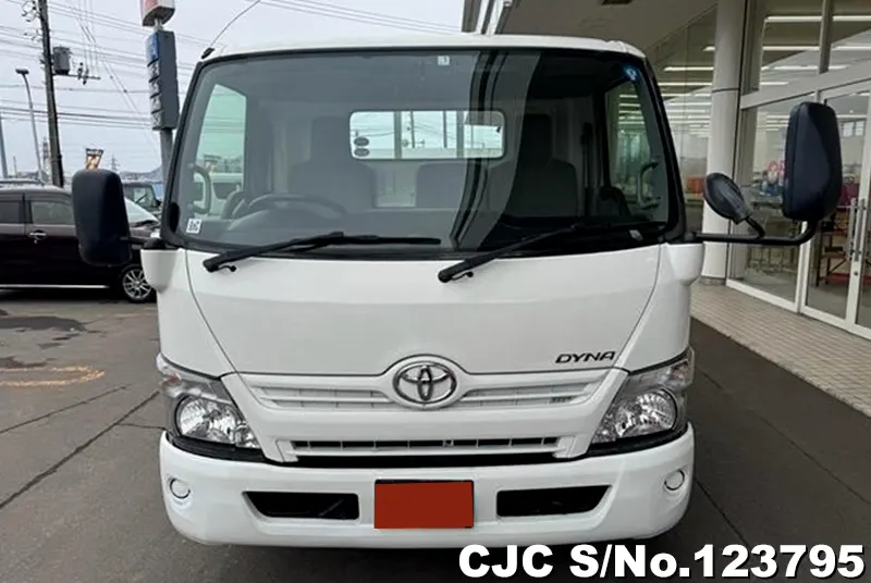 2017 Toyota / Dyna Stock No. 123795