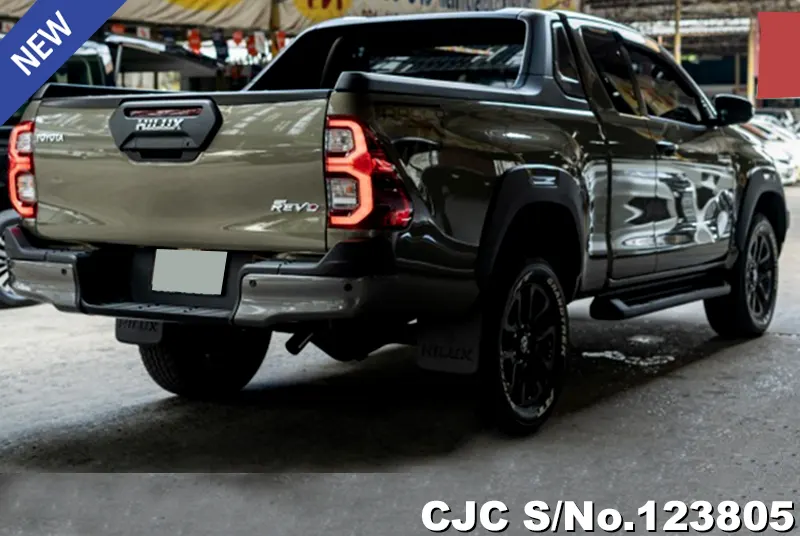 2024 Toyota / Hilux / Revo Rocco Stock No. 123805