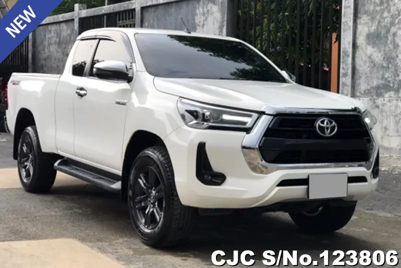 2022 Toyota / Hilux / Revo Stock No. 123806