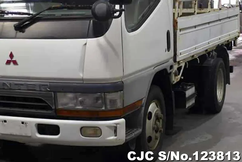 1999 Mitsubishi / Canter Stock No. 123813