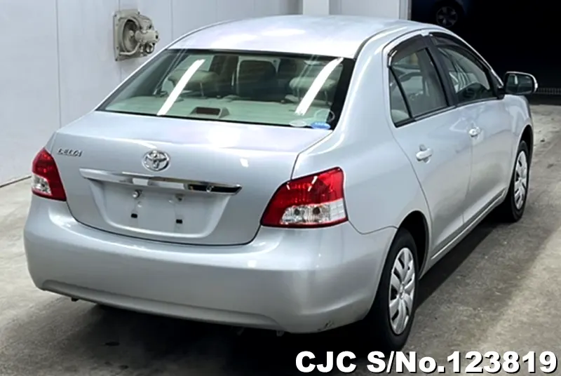 2010 Toyota / Belta Stock No. 123819