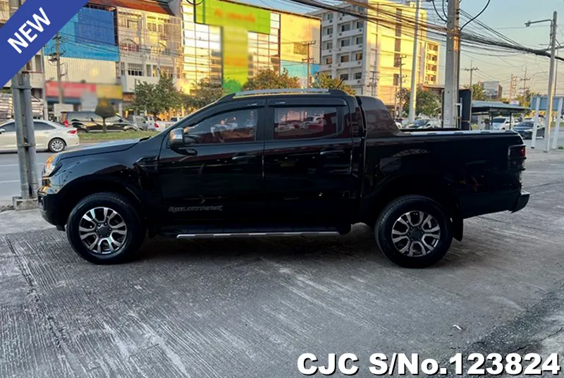 Ford Ranger in Black for Sale Image 7