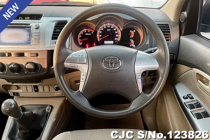 2012 Toyota / Hilux / Vigo Stock No. 123826