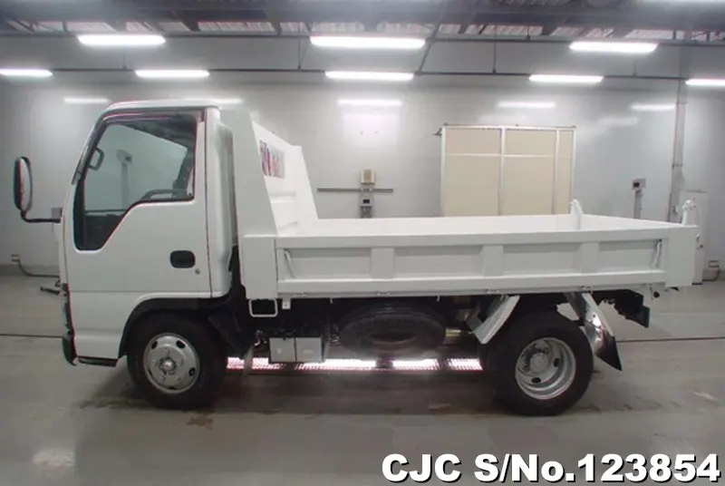 2006 Isuzu / Elf Stock No. 123854