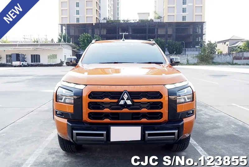 Mitsubishi Triton in Orange for Sale Image 5