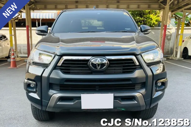 Toyota Hilux in Black for Sale Image 4