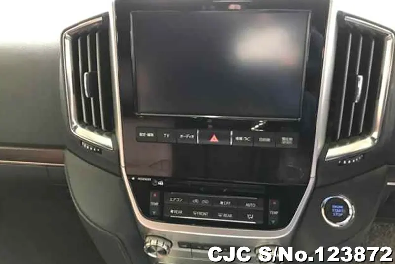 2019 Toyota / Land Cruiser Stock No. 123872