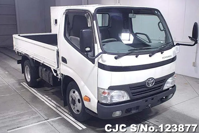 2011 Toyota / Toyoace Stock No. 123877