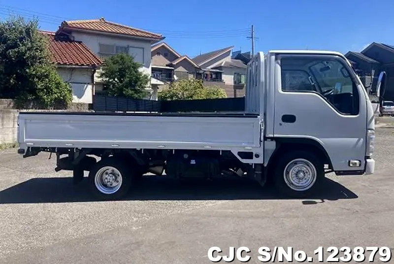 2013 Isuzu / Elf Stock No. 123879