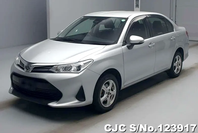 2019 Toyota / Corolla Axio Stock No. 123917