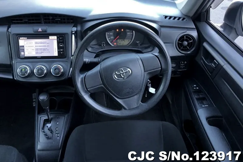 2019 Toyota / Corolla Axio Stock No. 123917