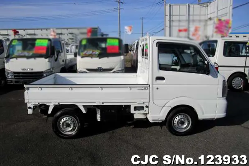 2017 Suzuki / Carry Stock No. 123933