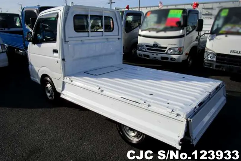 2017 Suzuki / Carry Stock No. 123933