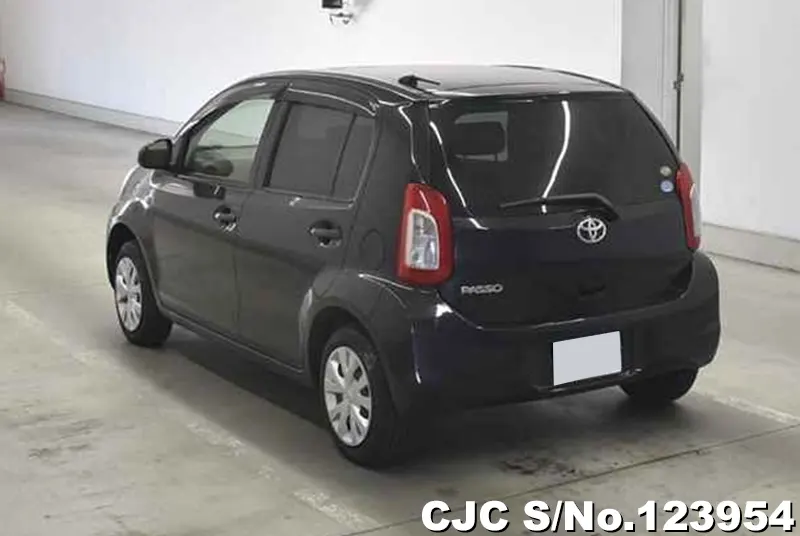 2015 Toyota / Passo Stock No. 123954