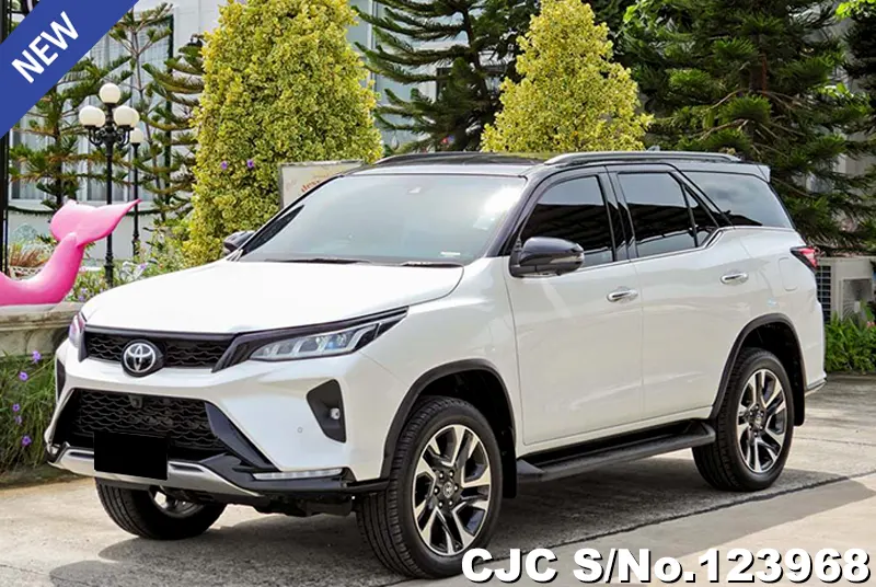 2020 Toyota / Fortuner Stock No. 123968