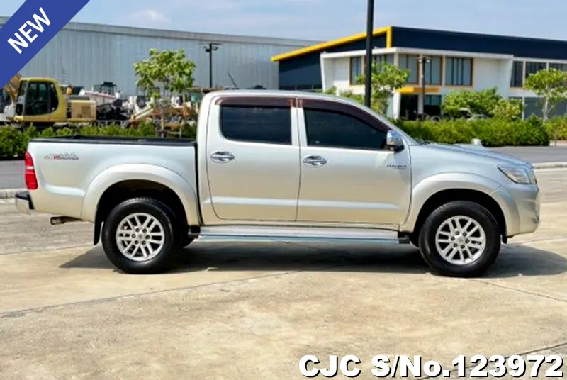 2013 Toyota / Hilux / Vigo Stock No. 123972