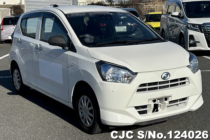 Daihatsu / Mira E:S 2019