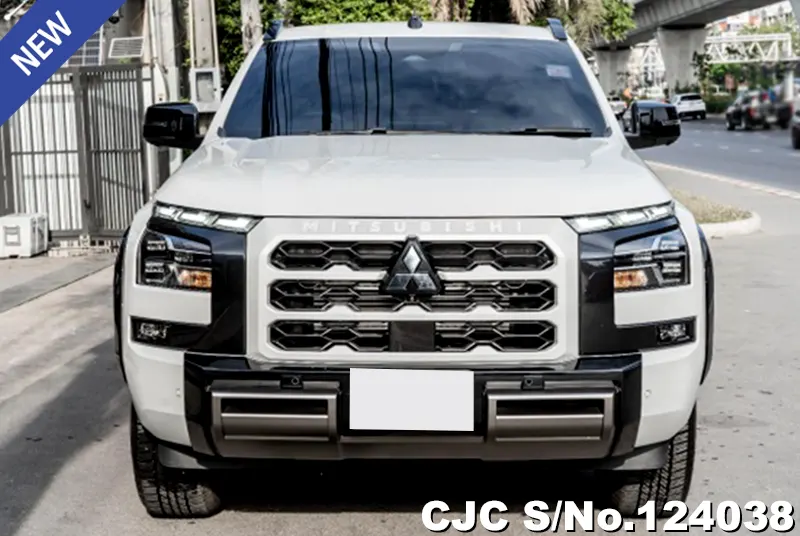 Mitsubishi Triton in White for Sale Image 1