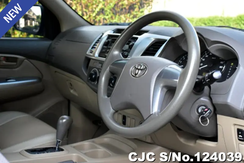 2012 Toyota / Hilux / Vigo Stock No. 124039