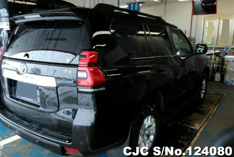 2023 Toyota / Land Cruiser Prado Stock No. 124080