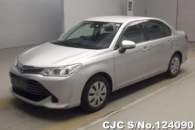 2015 Toyota / Corolla Axio Stock No. 124090