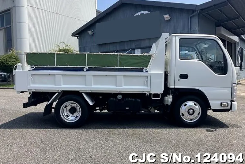 2017 Isuzu / Elf Stock No. 124094