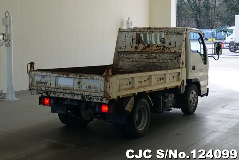 2005 Isuzu / Elf Stock No. 124099