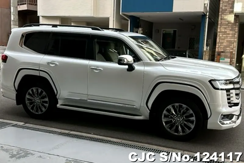 2023 Toyota / Land Cruiser Stock No. 124117