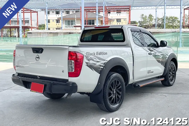 2020 Nissan / Navara Stock No. 124125