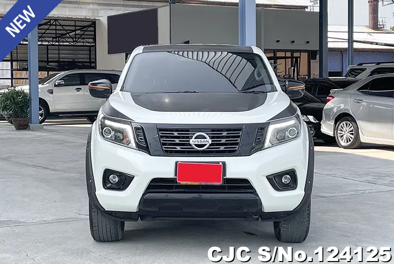 2020 Nissan / Navara Stock No. 124125