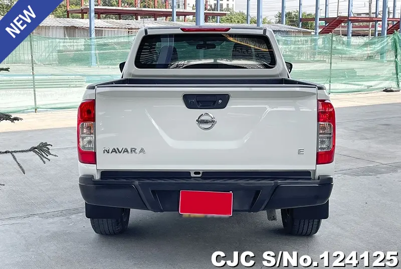 2020 Nissan / Navara Stock No. 124125