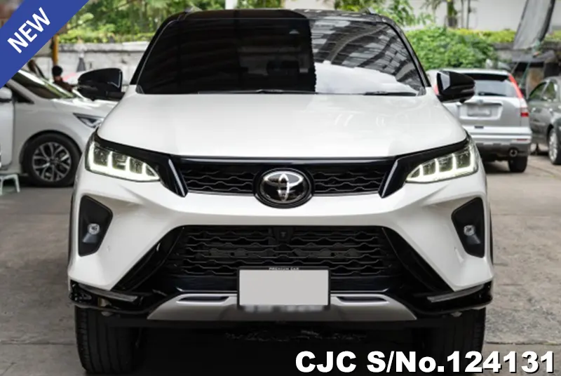 2021 Toyota / Fortuner Stock No. 124131