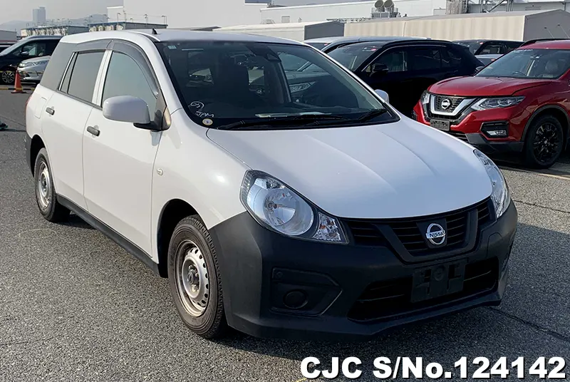 Nissan AD Van