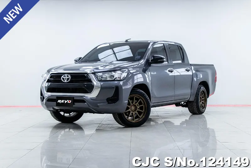 2022 Toyota / Hilux / Revo Stock No. 124149